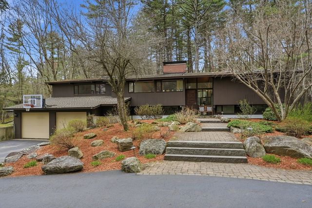 384 River Road, Carlisle, MA 01741