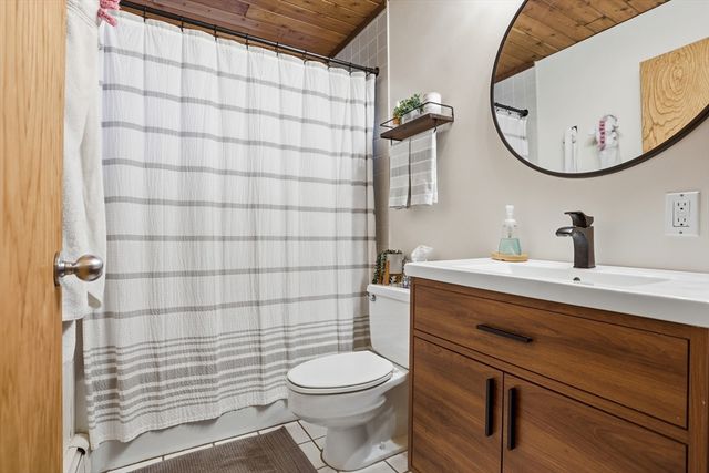 384 River Road, Carlisle, MA 01741
