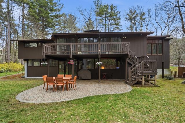 384 River Road, Carlisle, MA 01741