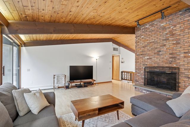 384 River Road, Carlisle, MA 01741