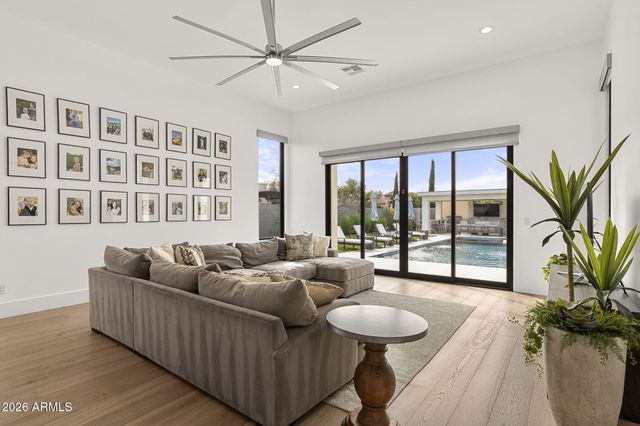 4305 E Virgo Place, Chandler, AZ 85249