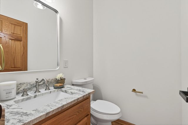 7716 7th Street N, Oakdale, MN 55128