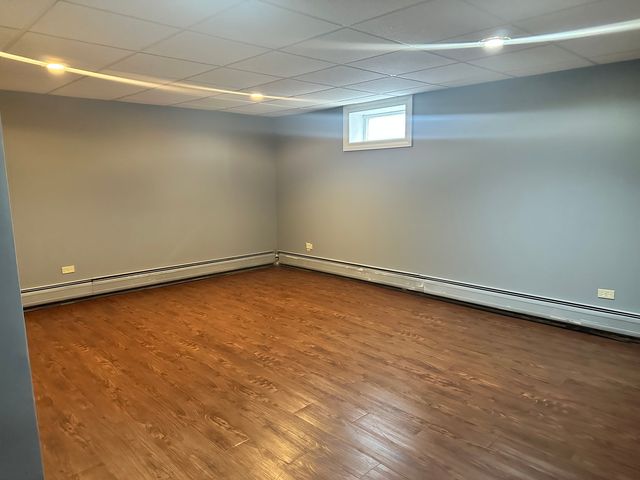 4517 Park Avenue G, Brookfield, IL 60513