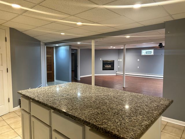 4517 Park Avenue G, Brookfield, IL 60513