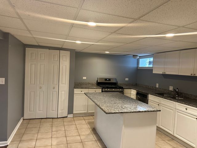 4517 Park Avenue G, Brookfield, IL 60513