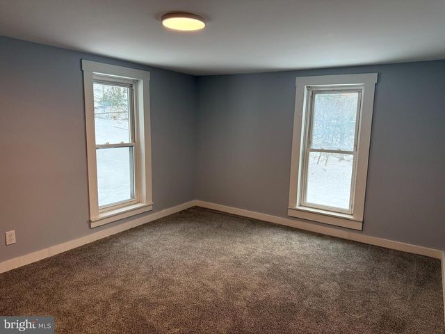 514 HIGHLAND AVE, Burnham, PA 17009