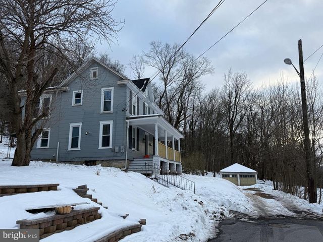 514 HIGHLAND AVE, Burnham, PA 17009