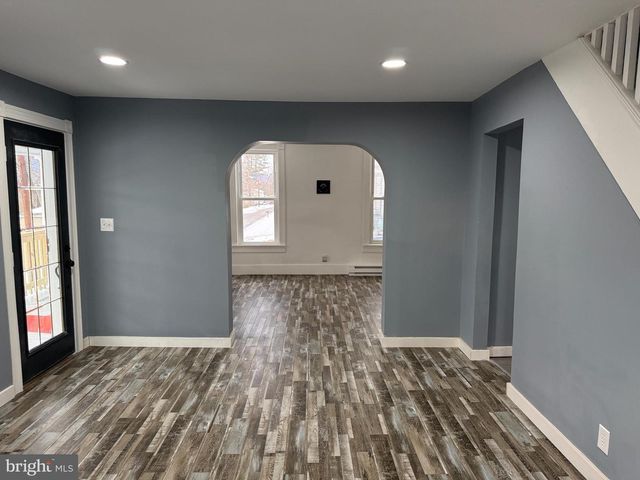 514 HIGHLAND AVE, Burnham, PA 17009