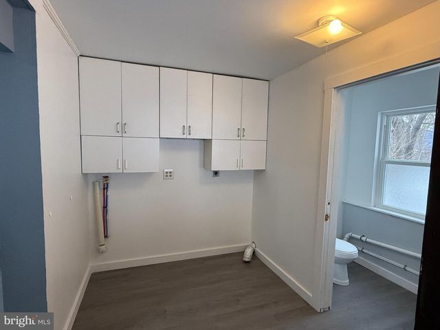 514 HIGHLAND AVE, Burnham, PA 17009