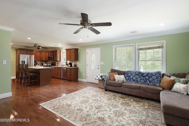 313 Oleary Avenue, Bayville, NJ 08721
