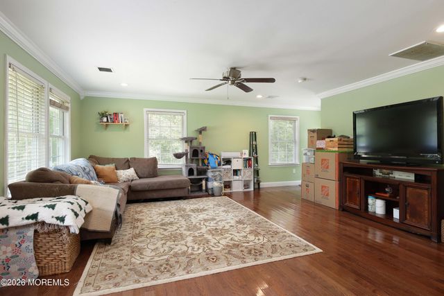 313 Oleary Avenue, Bayville, NJ 08721