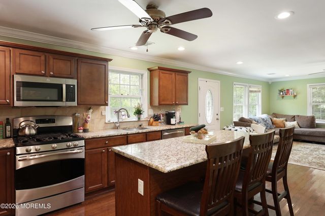 313 Oleary Avenue, Bayville, NJ 08721