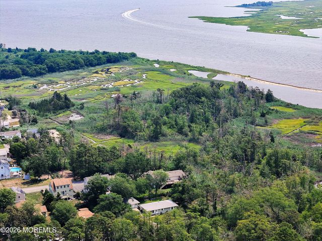 313 Oleary Avenue, Bayville, NJ 08721