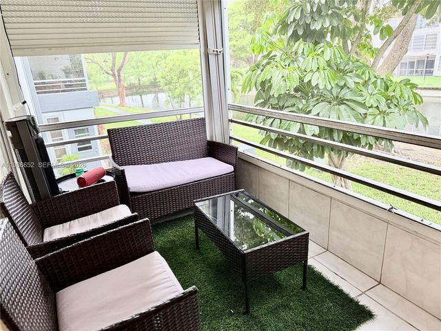 8321 Sands Point Blvd D204, Tamarac, FL 33321