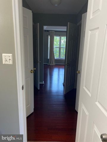 21733 TOTTENHAM HALE CT, Sterling, VA 20166