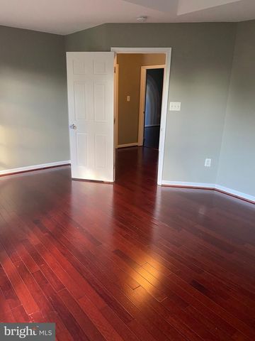 21733 TOTTENHAM HALE CT, Sterling, VA 20166