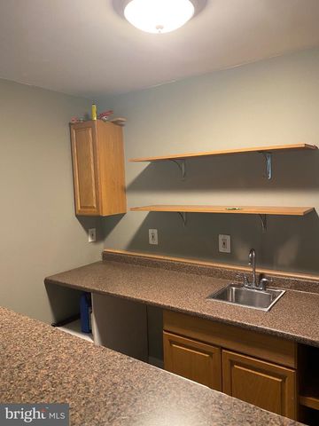 21733 TOTTENHAM HALE CT, Sterling, VA 20166