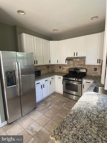 21733 TOTTENHAM HALE CT, Sterling, VA 20166