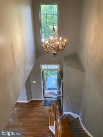 21733 TOTTENHAM HALE CT, Sterling, VA 20166