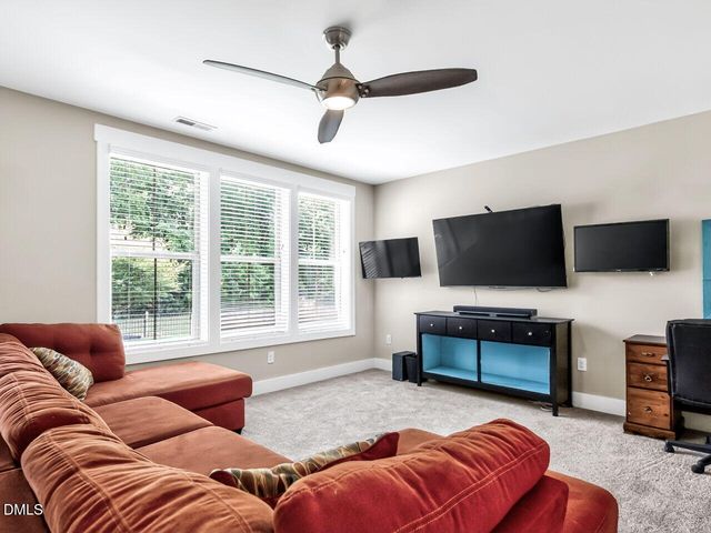 1701 Chestnut Falls Road, Wendell, NC 27591