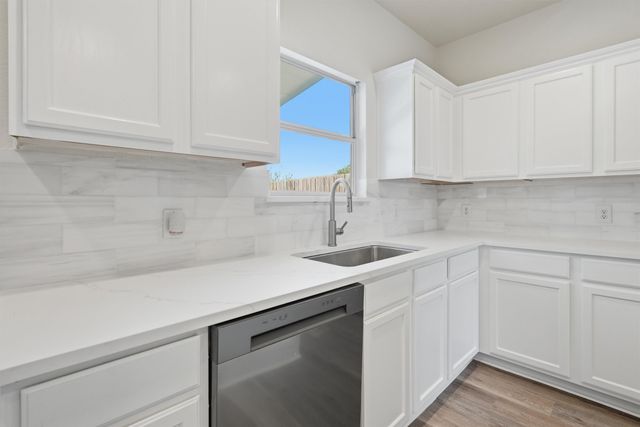 7104 Starwood Drive, Fort Worth, TX 76137