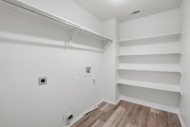 7104 Starwood Drive, Fort Worth, TX 76137