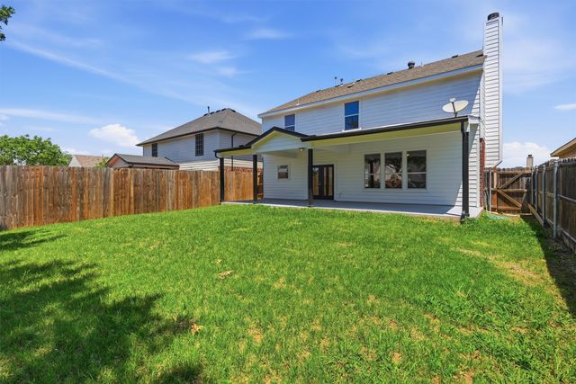 7104 Starwood Drive, Fort Worth, TX 76137