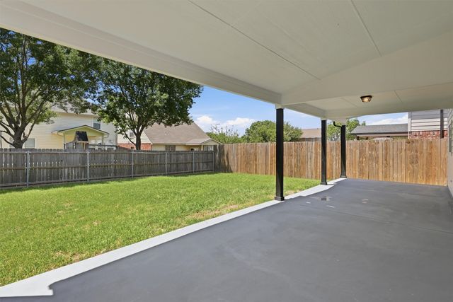 7104 Starwood Drive, Fort Worth, TX 76137