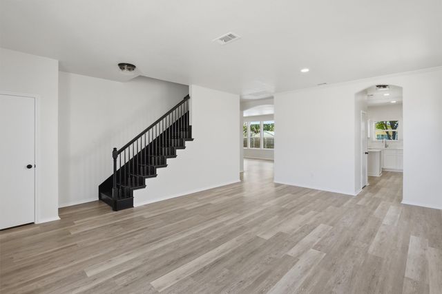 7104 Starwood Drive, Fort Worth, TX 76137