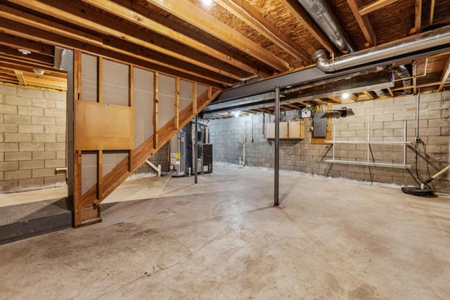 4784 Nieles Edge Drive, Columbus, OH 43232