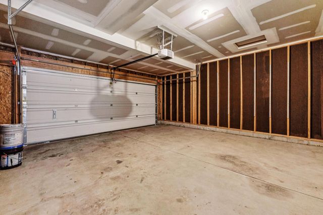 4784 Nieles Edge Drive, Columbus, OH 43232