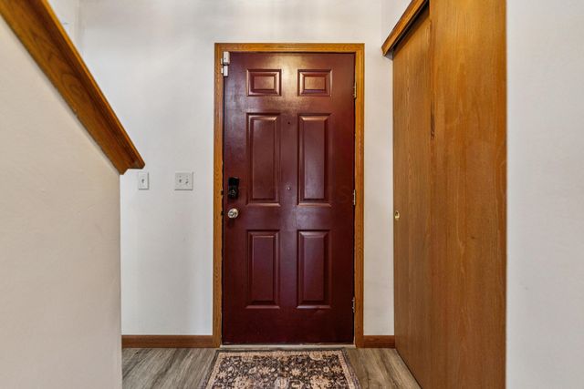 4784 Nieles Edge Drive, Columbus, OH 43232