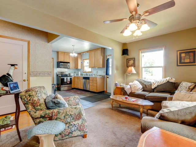 1103 W 27th Ave, Spokane, WA 99203