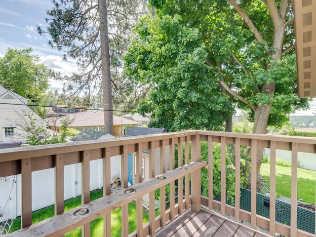 1103 W 27th Ave, Spokane, WA 99203