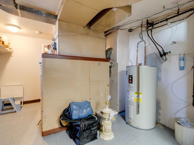 1103 W 27th Ave, Spokane, WA 99203