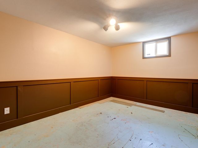 1103 W 27th Ave, Spokane, WA 99203