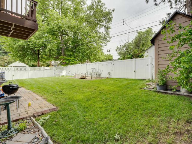 1103 W 27th Ave, Spokane, WA 99203