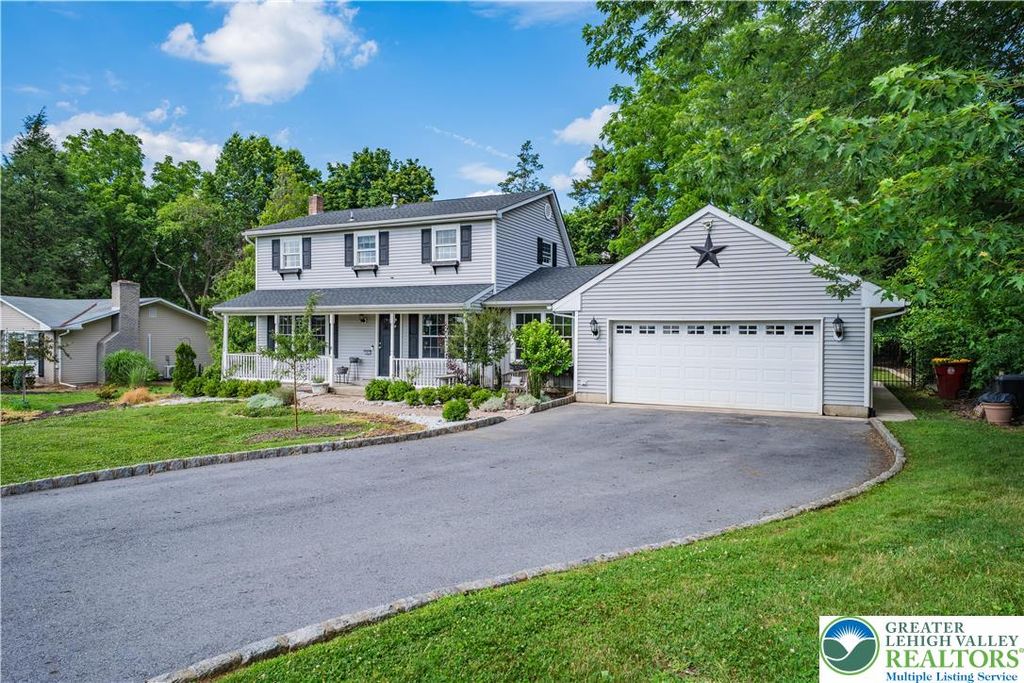 1801 Meadow Lane Drive, Forks Twp, PA 18040