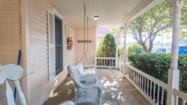 435 Main Street, Mammoth Spring, AR 72554