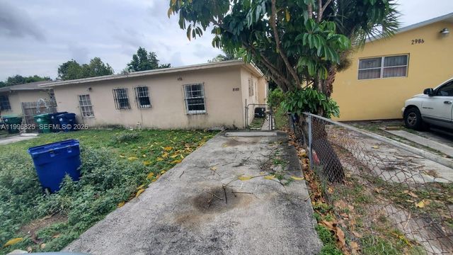 2980 NW 91st St 1, Miami, FL 33147