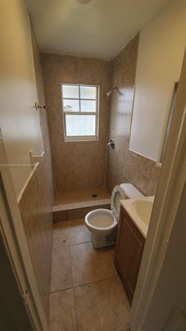 2980 NW 91st St 1, Miami, FL 33147