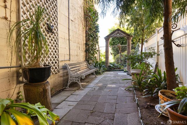 747 Leavenworth Street 1, San Francisco, CA 94109