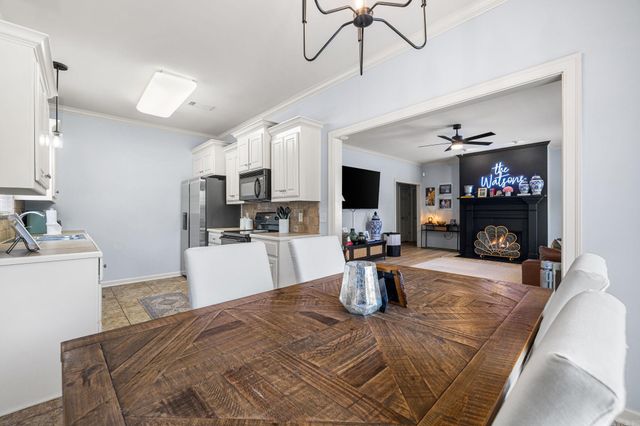 11 Westfield Loop, Little Rock, AR 72210