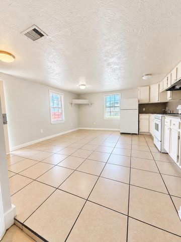 8121 Masterson Street 1, Houston, TX 77029