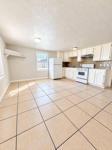 8121 Masterson Street 1, Houston, TX 77029