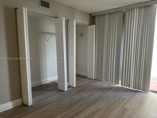 7832 Collins Avenue 406, Miami Beach, FL 33141
