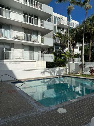 7832 Collins Avenue 406, Miami Beach, FL 33141