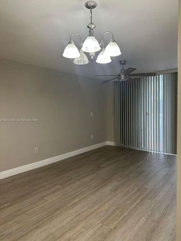 7832 Collins Avenue 406, Miami Beach, FL 33141