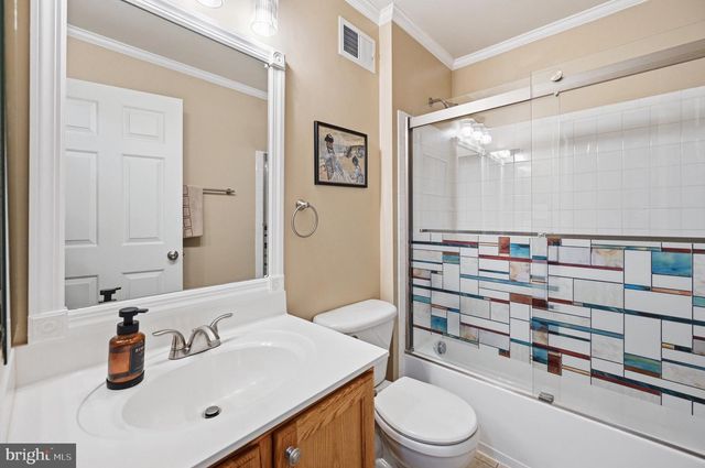 1978 BROOKE FARM CT, Woodbridge, VA 22192