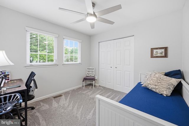 1978 BROOKE FARM CT, Woodbridge, VA 22192